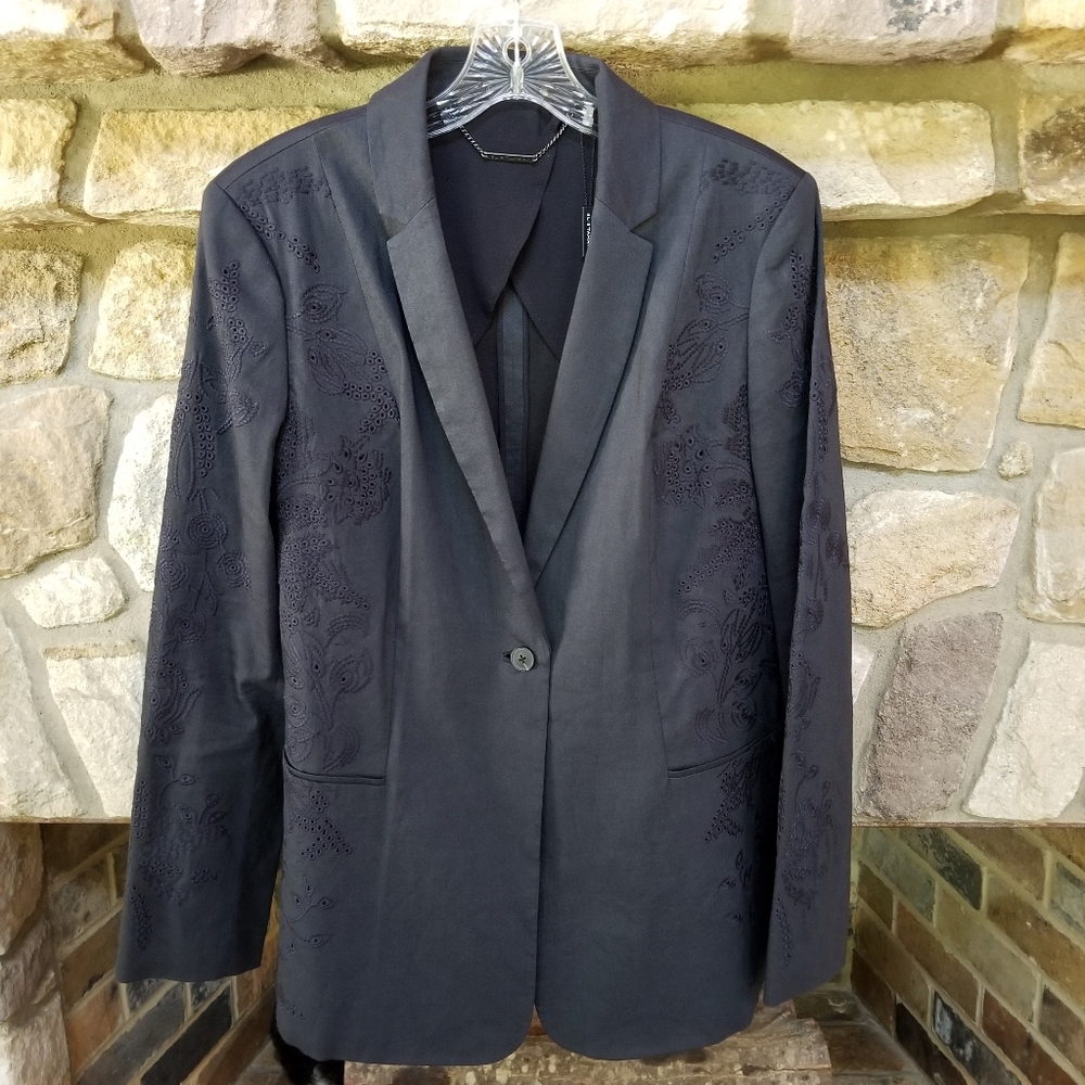 Elie Tahari Bonnie Blazer Size 16 Navy